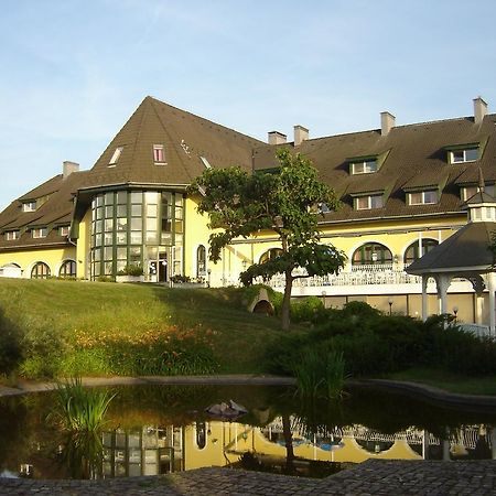 Hotel Familia Zamárdi Εξωτερικό φωτογραφία