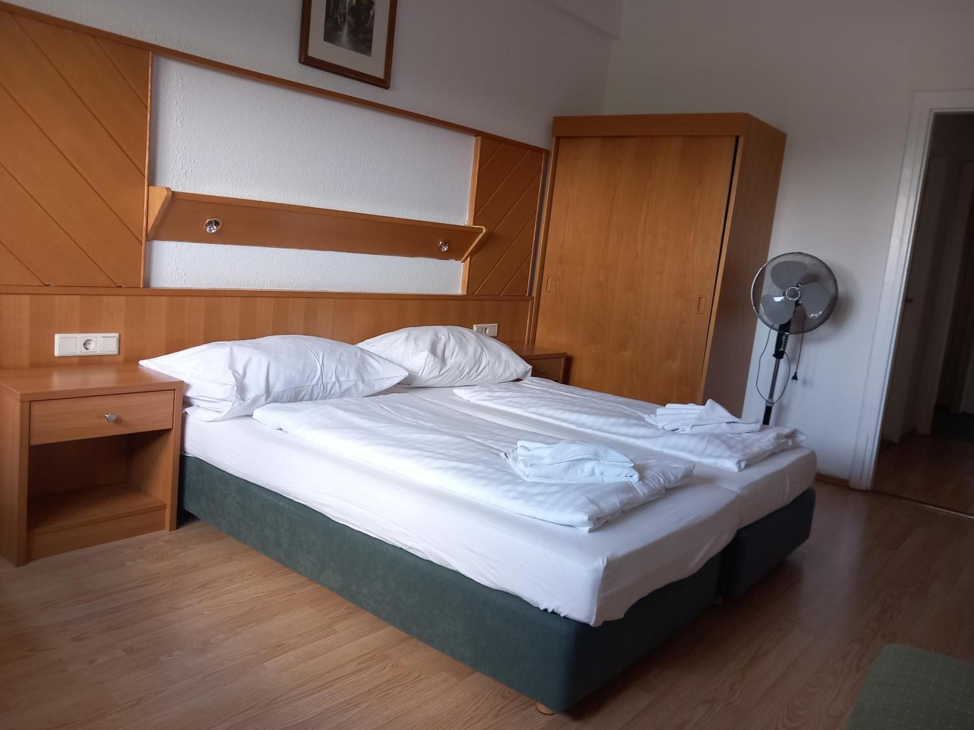 Hotel Familia Zamárdi Δωμάτιο φωτογραφία