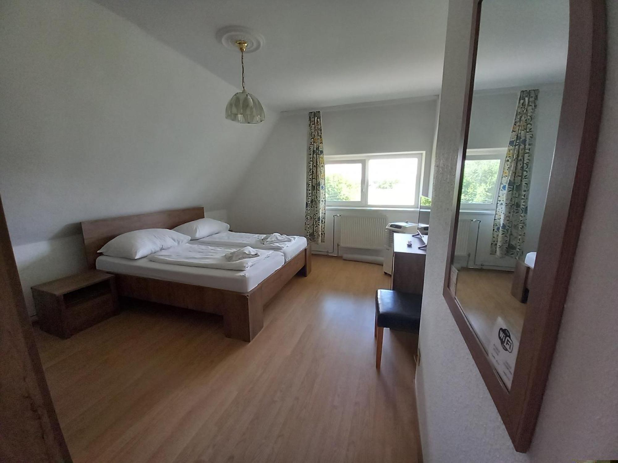 Hotel Familia Zamárdi Δωμάτιο φωτογραφία